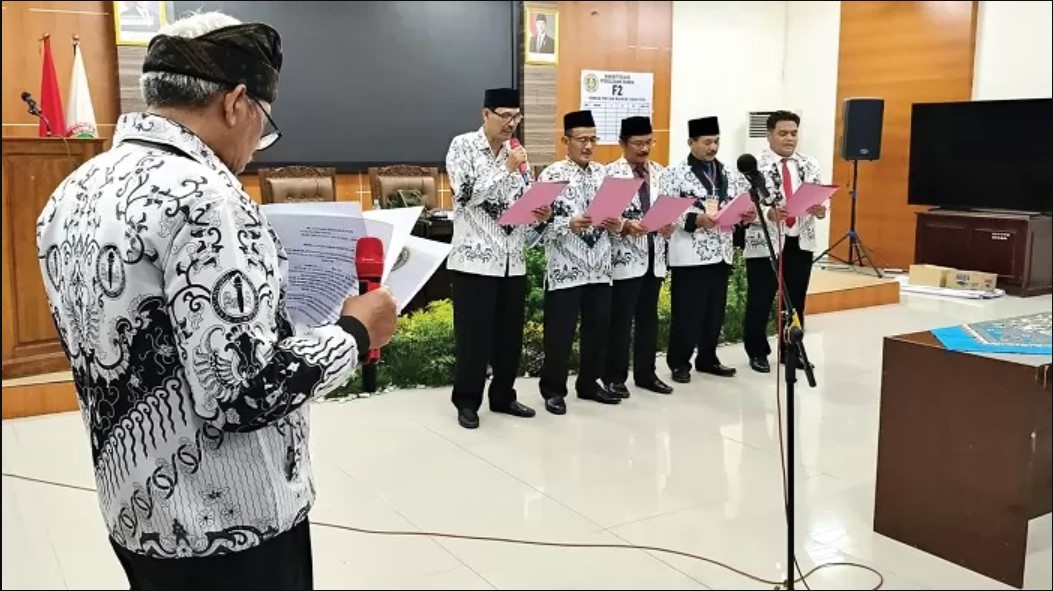 Drs. Toto Nuswantoro MM Terpilih sebagai Ketua PGRI Kabupaten Nganjuk Periode 2025-2030